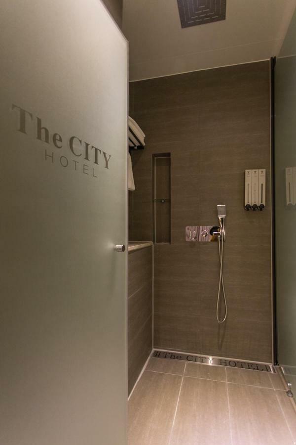 The City Hotel Jeonju Εξωτερικό φωτογραφία