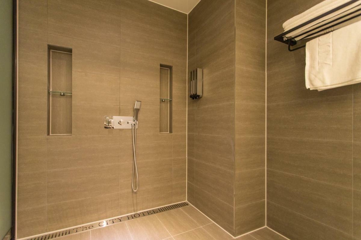 The City Hotel Jeonju Εξωτερικό φωτογραφία